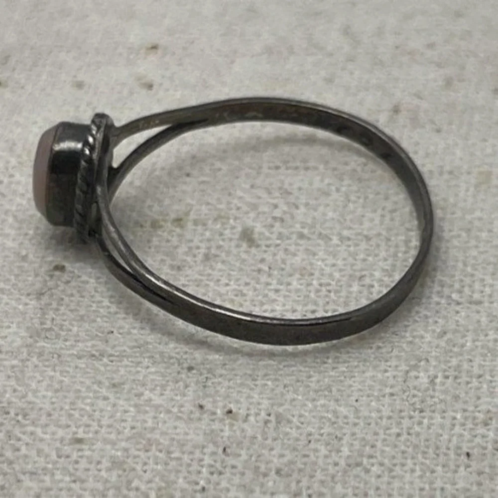 Taxco 925 Sterling Silver Pink Stone Oval Cabochon Ring Size 6.5 Mexico Vintage